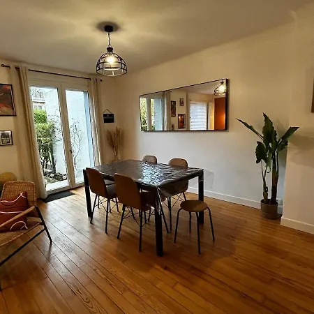 La Dragonniere Maison Avec Jardin بيت للعطل